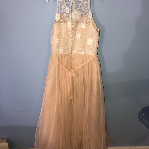 Cream colored lace looking top young girls dress. - Picture 3 of 3